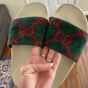 Suede Gucci slides- red & green